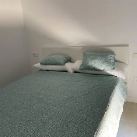 Apartment Wunderschone Ferienwohnung Mit Pool Und Meerblick