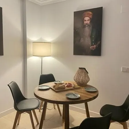Daire Wunderschone Ferienwohnung Mit Pool Und Meerblick Estepona